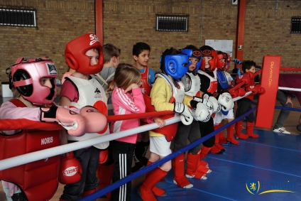 Les scolaires à l’assaut sur le nouveau ring du Coach Boxe (en images)