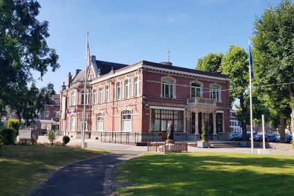 A noter : changement d'horaires d'ouverture de la mairie pour l'été